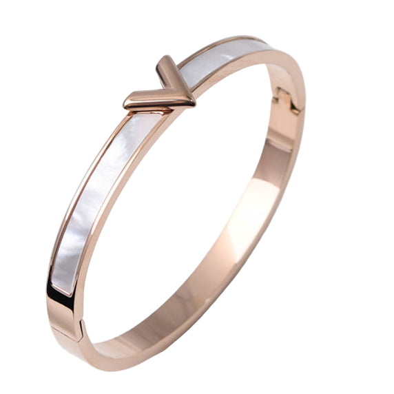 V Bracelet