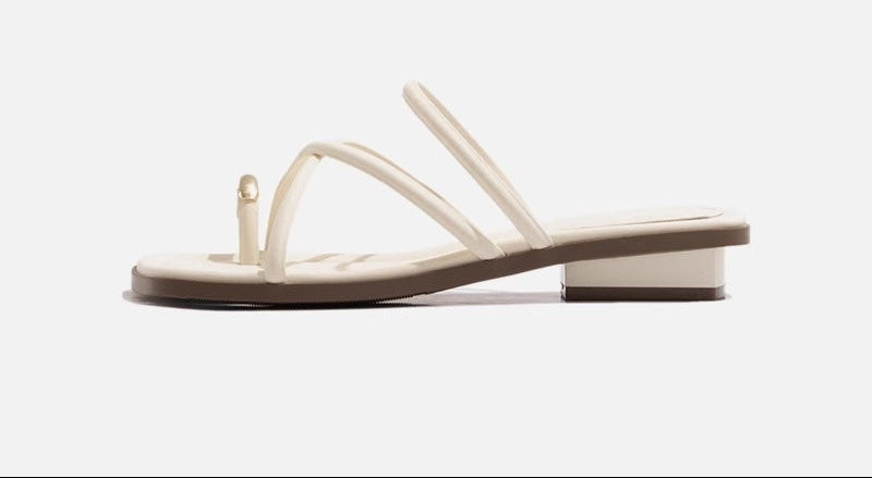Minimal Loop Sandal