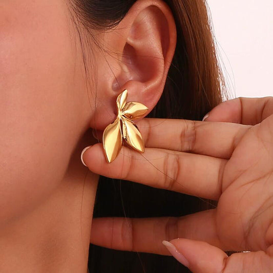 Eterna Leaf Earrings