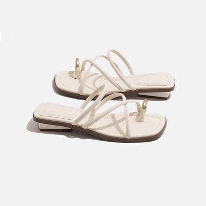 Minimal Loop Sandal