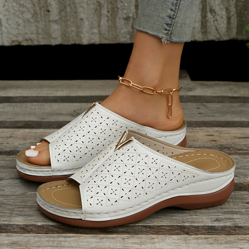 V Sandals