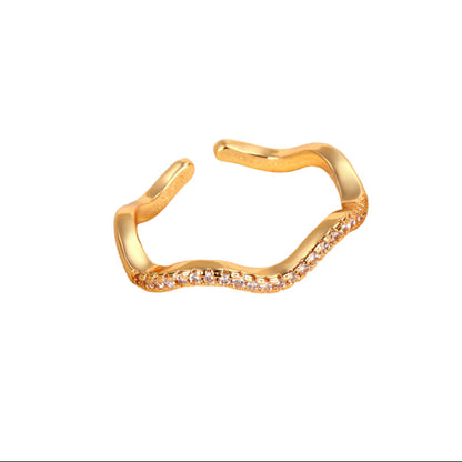Wave Elegance Ring