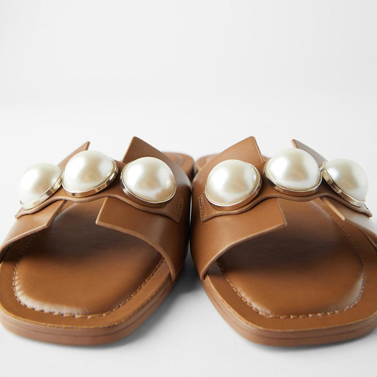 Pearl Luxe Slide
