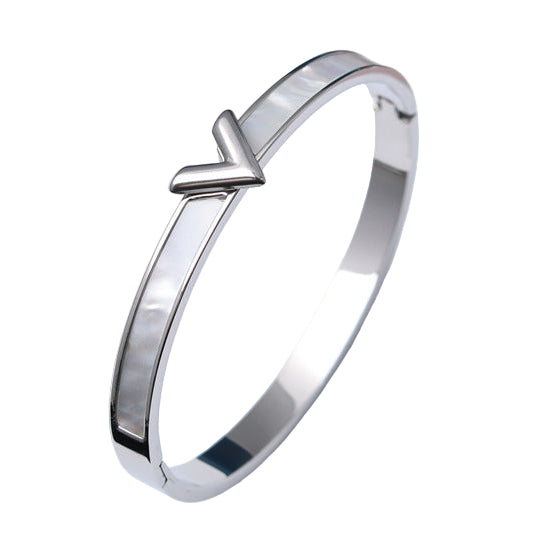 V Bracelet