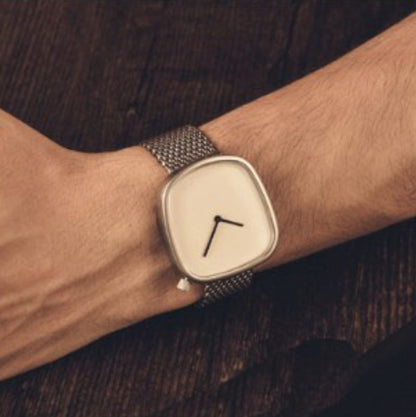 Lio Watch