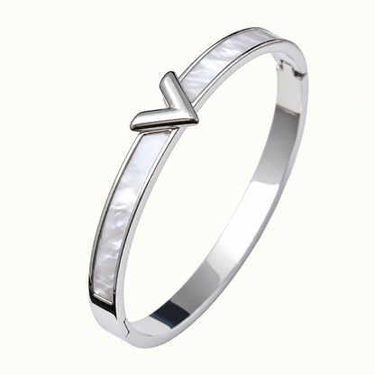 V Bracelet