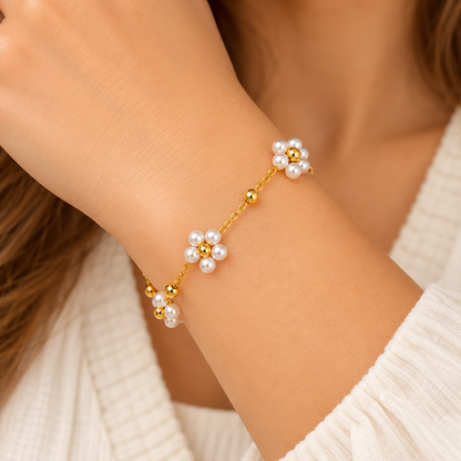 Flower Pearl Bracelet