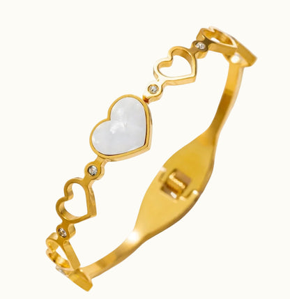 Love Shel Bracelet