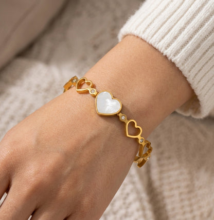 Love Shel Bracelet