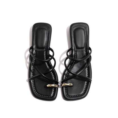 Minimal Loop Sandal