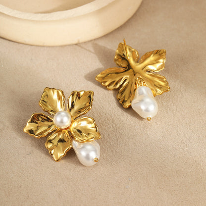 Veya Earrings