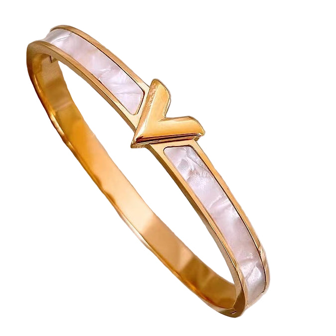 V Bracelet